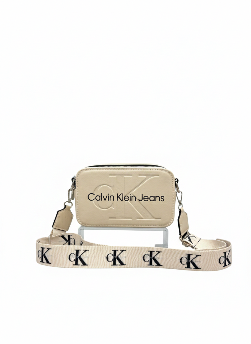 Calvin Klein Sculpted Krem