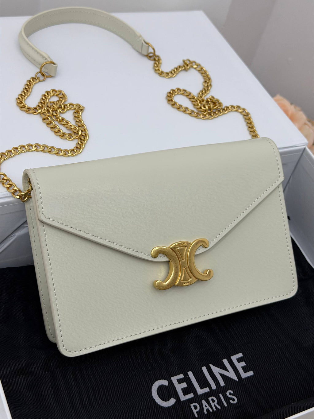 Celine Teen Nino Beyaz