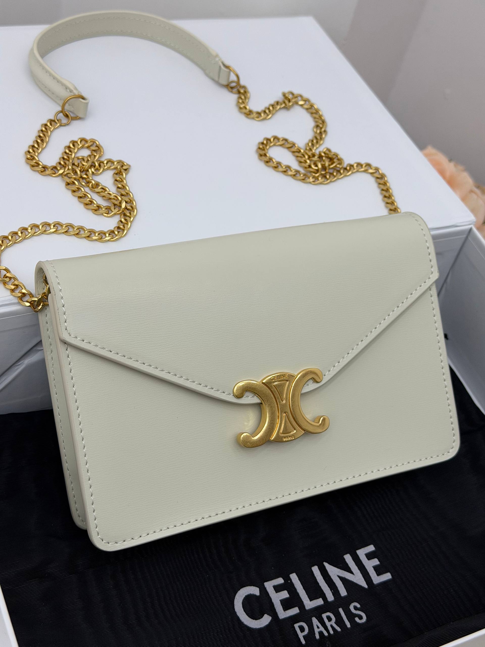 Celine Teen Nino Beyaz