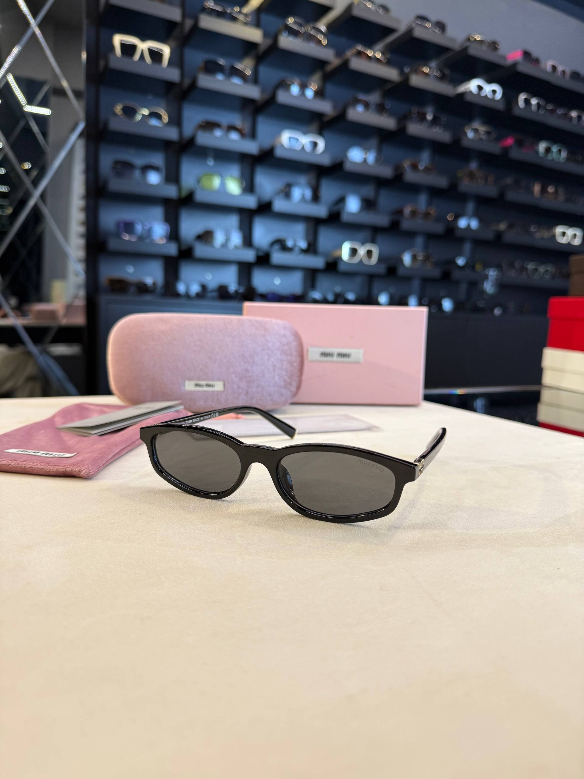 Miu Miu Glimpse