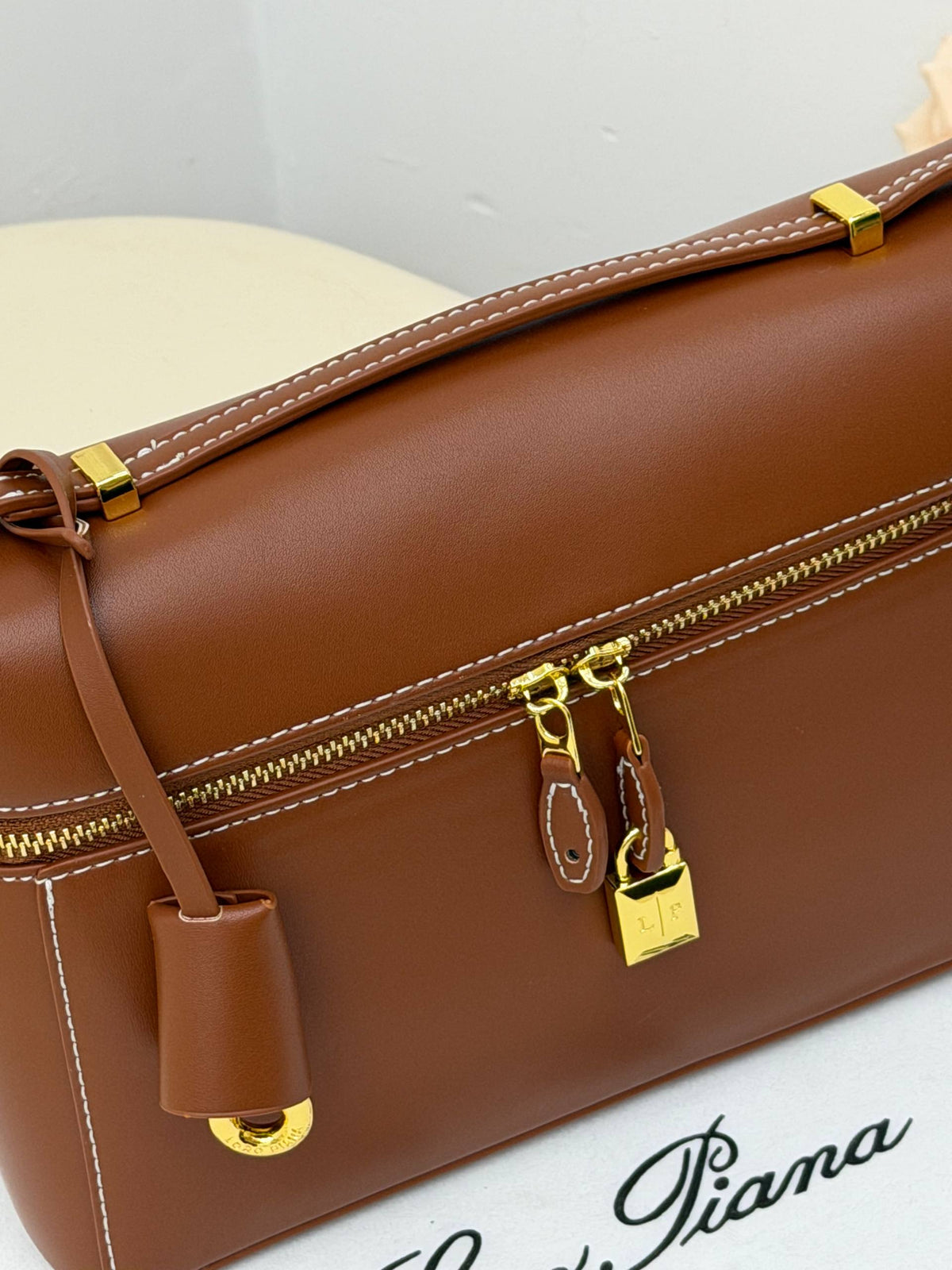 Loro Piana Extra Bag L23 Kahverengi