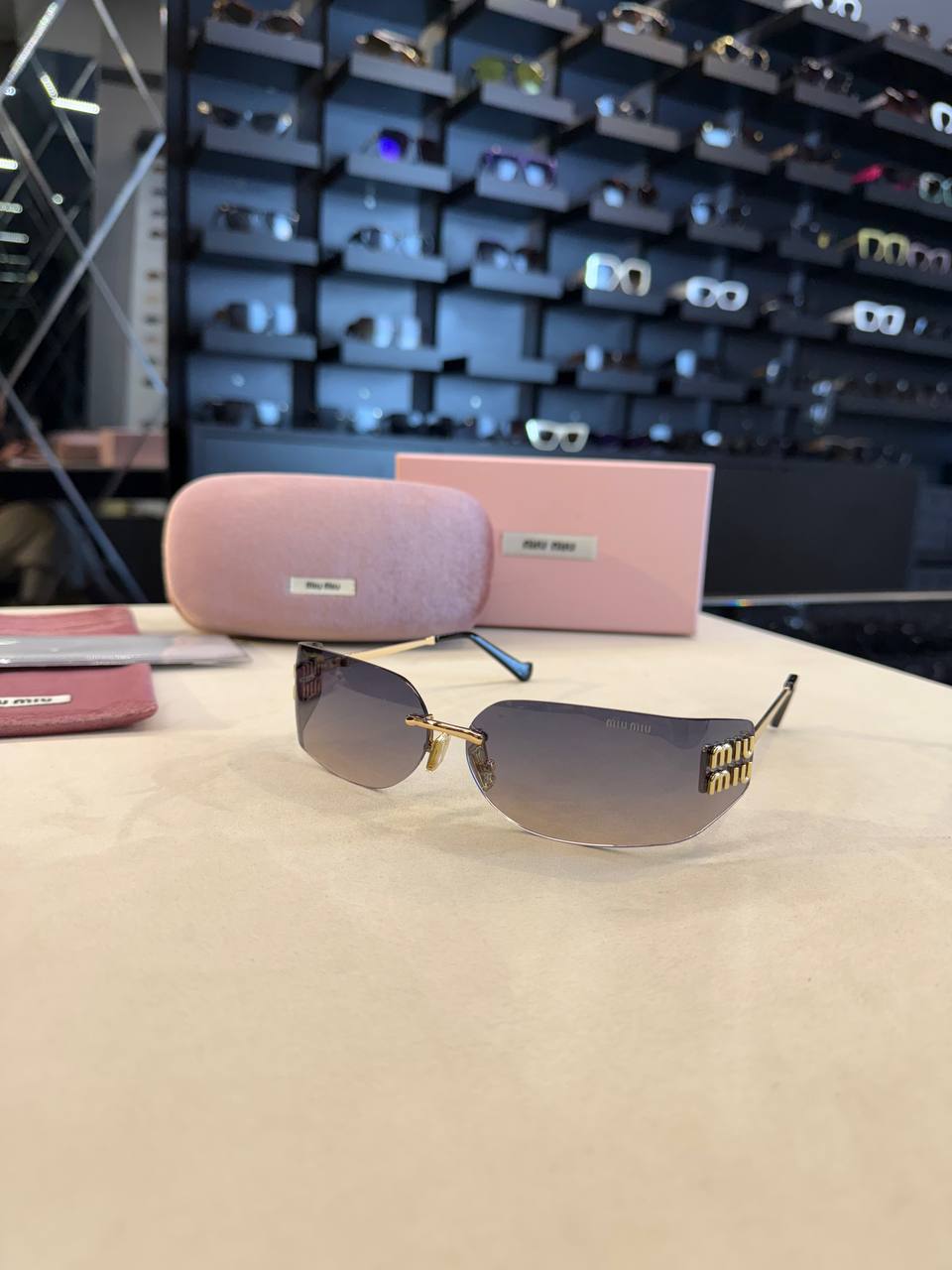 Miu Miu Glimpse